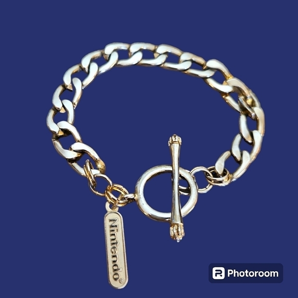 VTG NINTENDO 1990s Chunky Chain Toggle Unisex Bracelet - Picture 1 of 4